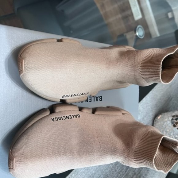 Balenciaga Speed 2.0 - Picture 1 of 5